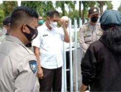 Gerakan Mahasiswa Revolusi Gelar Aksi Jilid 3 di Depan Gerbang Kantor Bupati Bulukumba