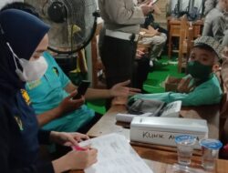 Kapolres dan Wakapolres Maros Pantau Langsung Vaksin Anak Usia 6-11Tahun di SDIT Al Ishlah Tomalia