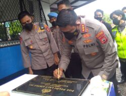 Kapolrestabes Makassar Didampingi Waka Polrestabes Makassar Meresmikan Musholla Presisi