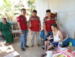 DPK LIPAN Maros Kunjungi Warga Desa Kurusumange Sulkar Saldi yang Sakit dan Menyerahkan Bantuan