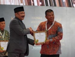 Badan Amin Zakat Nasional (BAZNAS) Kabupaten Bulukumba bersama dengan Bupati Bulukumba,berhasil membawa 2 piagam penghargaan BAZNAS AWARD 2024. Jakarta 29/2/2024.